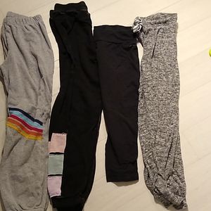 Bundle of 4 sweatpants/joggers